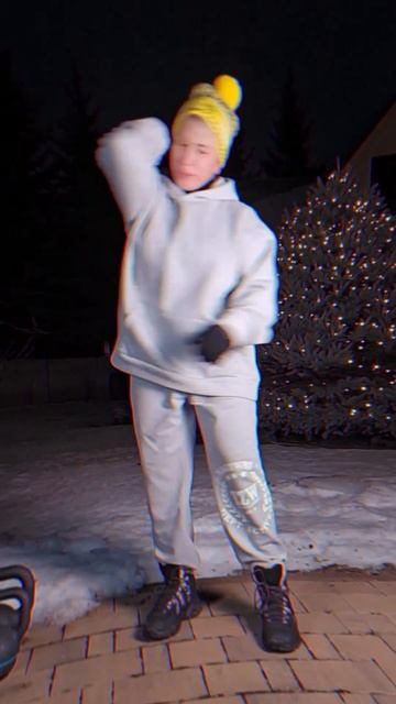 Хочу красивое, подтянутое тело. Но страшно стать качихой 💪😅