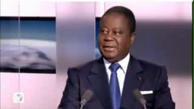 Le Président Henri Konan bedié, invité du Journal смотреть онлайн
