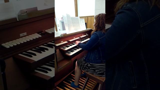 Sadie Webster Organ 2 смотреть онлайн