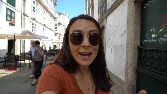 SANTIAGO DE COMPOSTELA E MINHA HISTÓRIA SOBRE O CAMINHO | Travel and Share смотреть онлайн