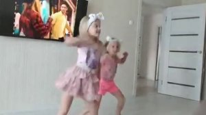 Танец для летнего лагеря:))