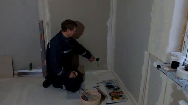 Установка монтажной коробки в пустотелый гипрок смотреть онлайн