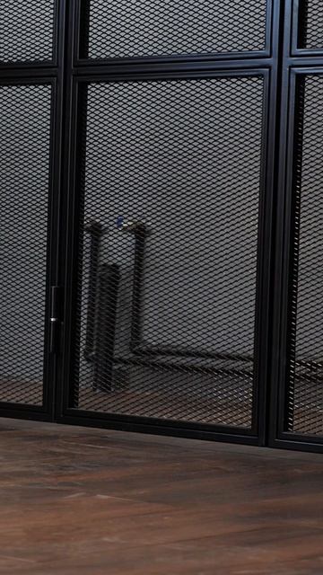 Стеклянные перегородки в офисе  стиль и комфорт