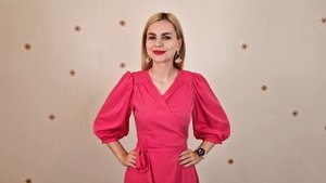 Вышла курочка гулять