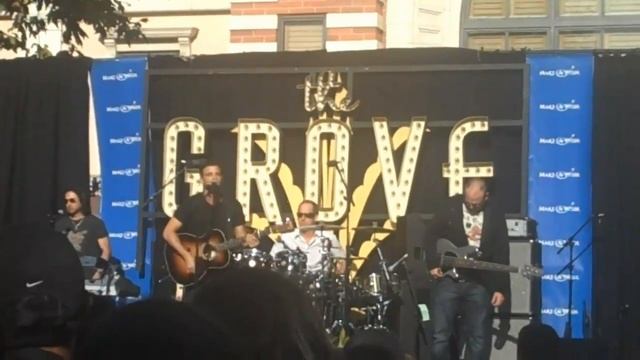 DWTS Mark Ballas Sings Rihanna's Rude Boy смотреть онлайн