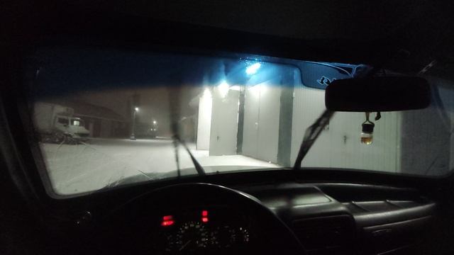 Работа дворников Волга 3110 с мотором от Лада Нива Легенд с разгрузочными реле.