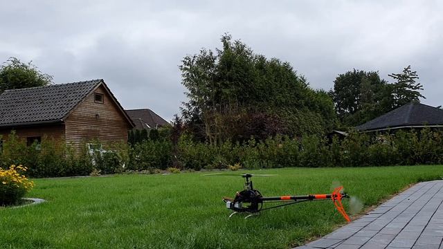 Mikado Logo 600se Low RPM, Erstflug смотреть онлайн