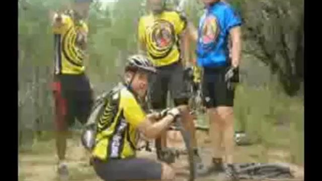 QUE ES UN MOUNTAIN BIKER смотреть онлайн