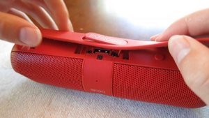 Beats Pill 2.0 Take Apart Disassembly Guide