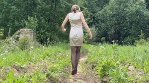 Louboutin abused, high heels ruined, high heels sinking, high heels abuse, heels stuck (# 1268)