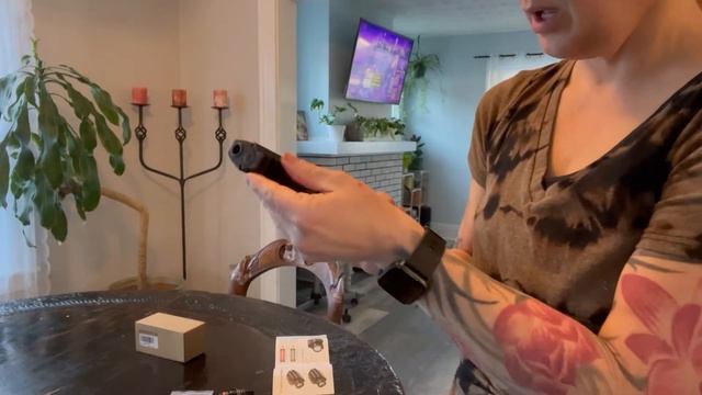 AUKEPATE Red Laser Flashlight Combo смотреть онлайн