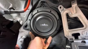 Замена Штатного Сабвуфера на DL Audio Barracuda 8 Flat в Mercedes Benz C180 Coupe W205