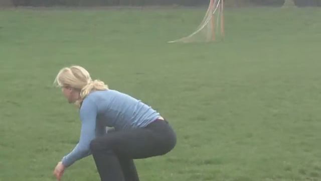 Table Top Warrior Squat смотреть онлайн