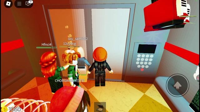 играем в страшный лифт 😟😵 смотреть онлайн