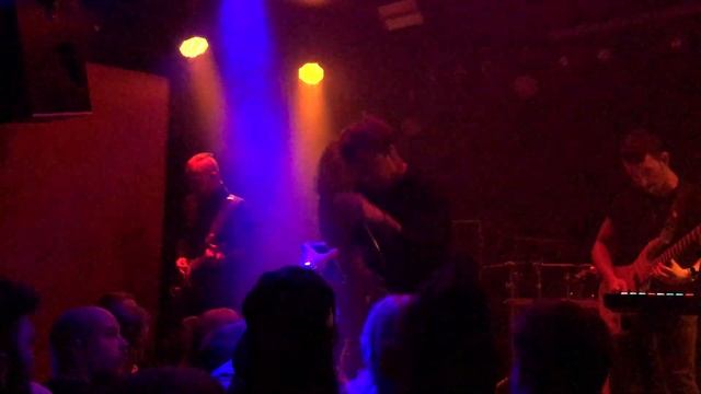 BORN OF OSIRIS - Angel or Alien (Live) смотреть онлайн