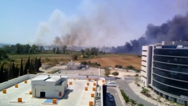 Пожар в израиле из-за жары сорокаградусной смотреть онлайн