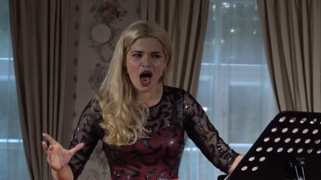 Продолжаем слушать Уникальный низкий Голос - Контральто!The Contralto Voice