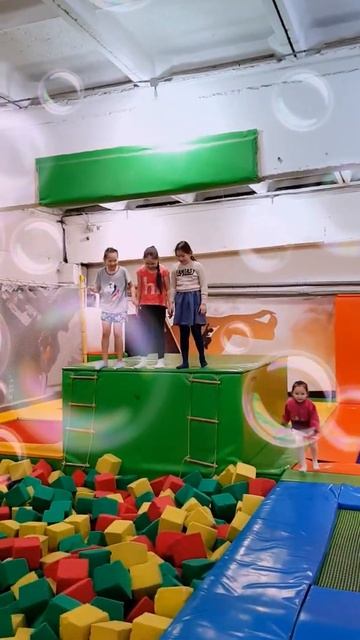 Мы в кенгуру кто еще потписывайтесь на меня смотреть онлайн