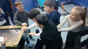 Мальчишки не могут победить девчонку