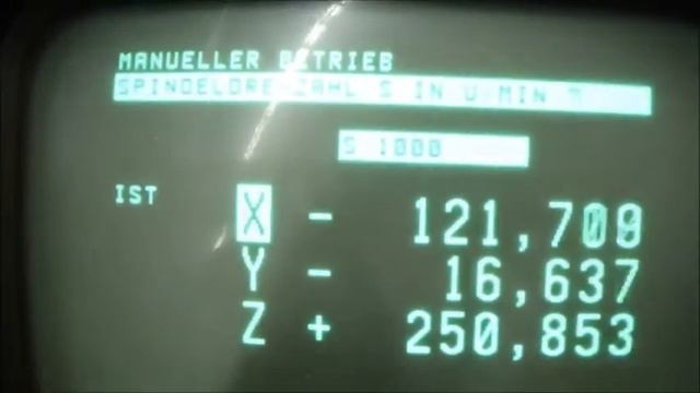 CNC Werkzeugfräsmaschine MIKRON Typ WF 21 D Lagernummer54516 Ton смотреть онлайн