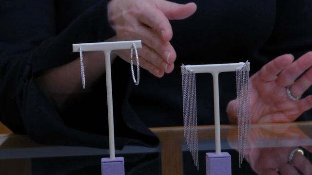 Diamond Earrings Perfect Gift смотреть онлайн