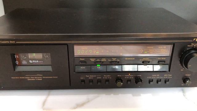 Nakamichi CR-40 cassette deck смотреть онлайн