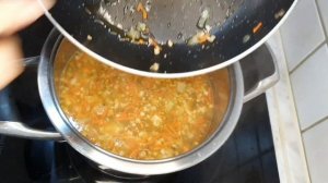 Суп с сыром, луком-пореем и фаршем / Käse-Lauch-Suppe mit Hackfleisch