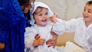 Красивое видеосъемка крещения. Мама покрестила сразу всех своих детей! Клип. Фото-видеосьемка