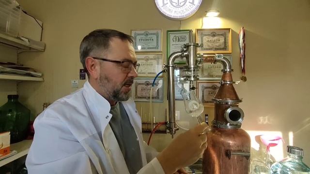 Сухой Лондонский джин по рецепту Дениса Тёмного...