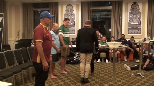 Hypnotising the All Blacks смотреть онлайн