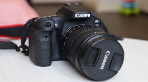 Canon 90D