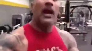 скала объясняет мем