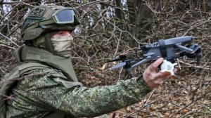 Вылет FРV-дрона с осколочно-фугасной боевой частью. Лучшее видео из зоны СВО