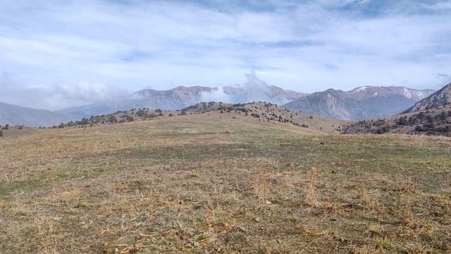 Удивительная Красота Гор. 4К. Mountains of Kazakhstan. Сайрамское ущелье, Сазан-Ата. Подпишись.17 смотреть онлайн