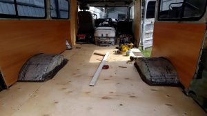 Буханка живи! Боковины салона.