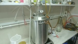 Самозванцы, Ром из Колумбийской мелассы!!