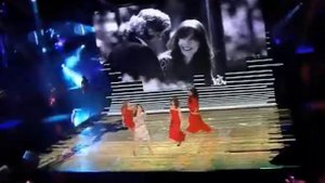 Mujeres Asesinas & Gloria Trevi - Todos Me Miran [HQ]