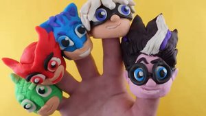 Герои в масках из пластилина. Песня семья пальчиков