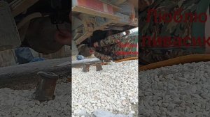 Газель замена задних резинок стабилизатора и амортизаторов