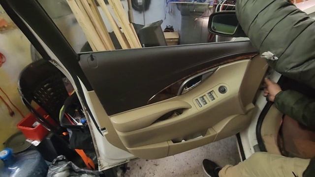 2013 Buick LaCrosse How to remove the door panel to replace speaker or master switch смотреть онлайн