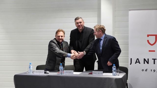 Firma Jantoń podpisała umowę na wyłączność z Winnicą Miłosz смотреть онлайн