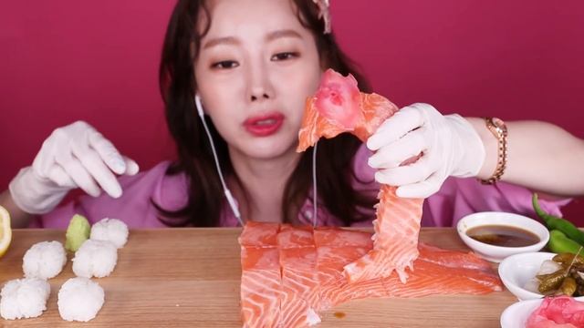 [Mukbang ASMR] 입 안 가득 1.5KG 통 연어&초밥🐟(Whole Salmon&Sashimi)먹방 | Eating Sounds [Ssoyoung 쏘영 ASMR]