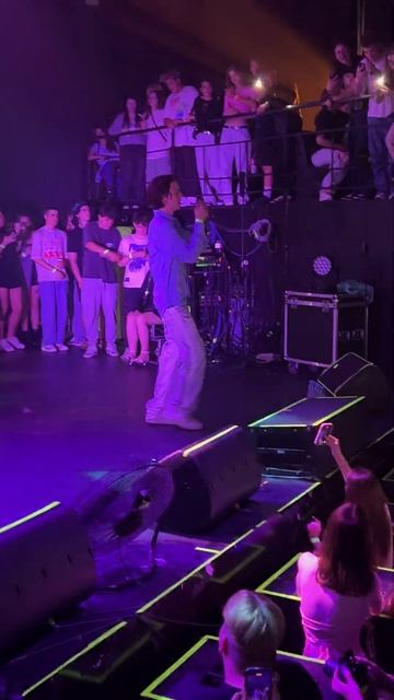 МОЛОДОЙ ПЛАТОН — ВЛЮБИЛАСЬ (20.07.24, @AURORA, Санкт-Петербург) #молодойплатон #live