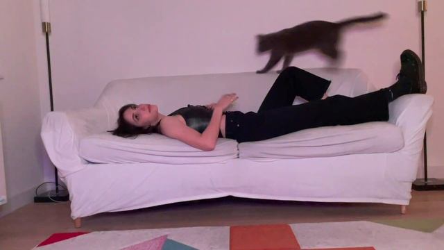 Eleanor Kelly - Daisy Chain смотреть онлайн