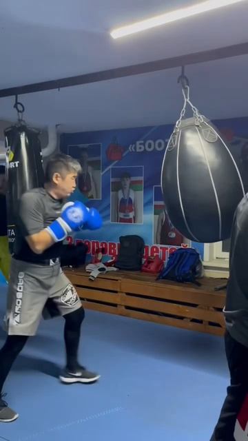 Работа на мешке #бокс #спорт #boxing #boxingtraining смотреть онлайн