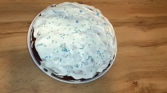 Пирог на кефире с вареньем смотреть онлайн