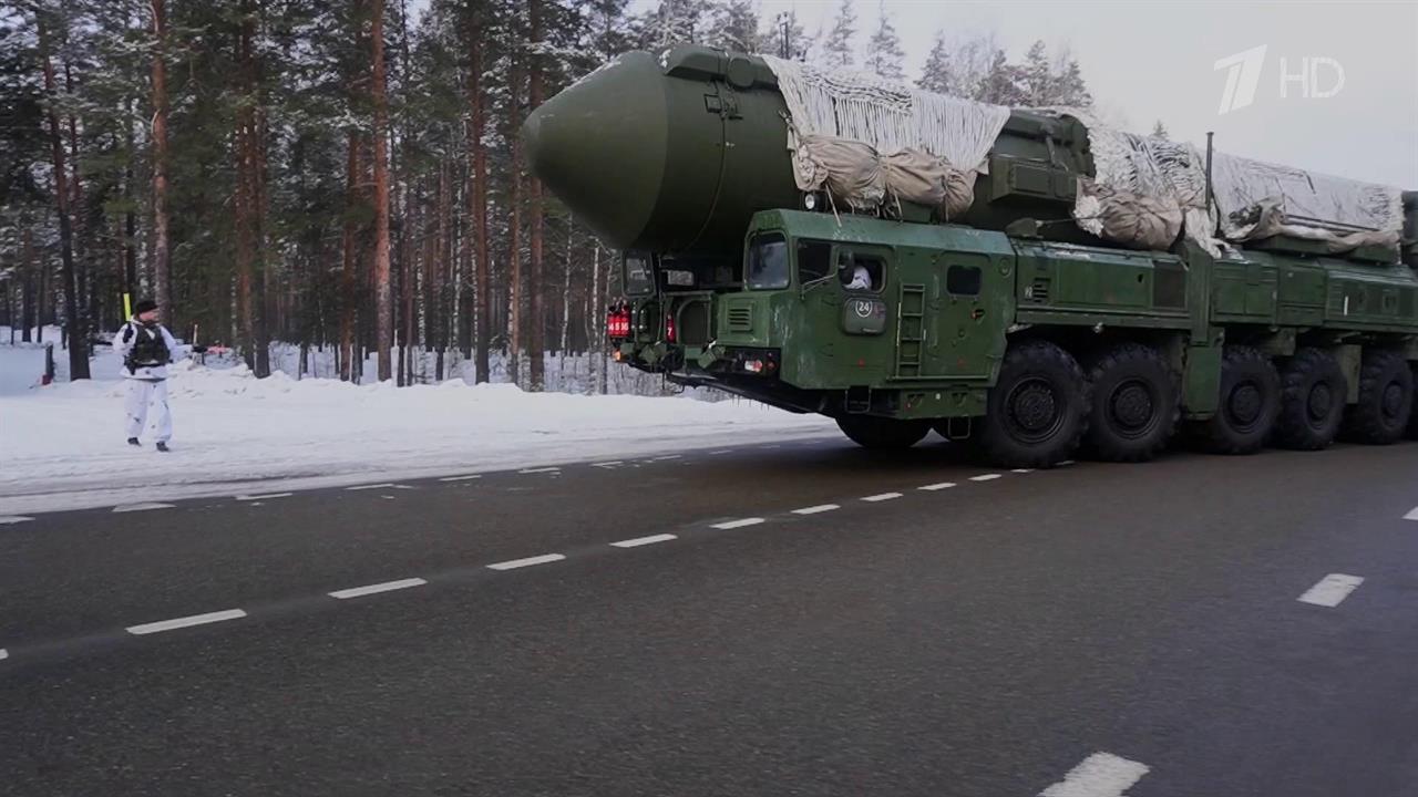В Йошкар-Олинском ракетном соединении провели боевое патрулирование комплексов "Ярс"
