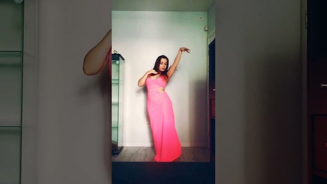 Неоновый розовый. Pink dress!