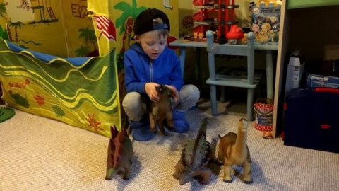 ВИДЕО ДЛЯ ДЕТЕЙ, Влог, обзор игрушек, ДИНОЗАВРЫ / VIDEO FOR KIDS, Vlog, Herbivore DINOSAURS /