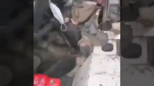 медведь разбил машину и разорвал уазик.случай на охоте на медведя